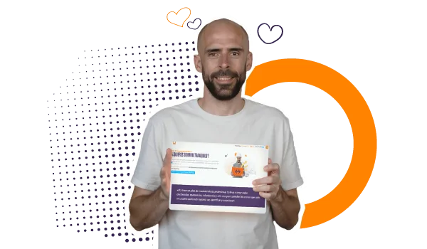 Álvaro Torres holding a website with several hearts around it